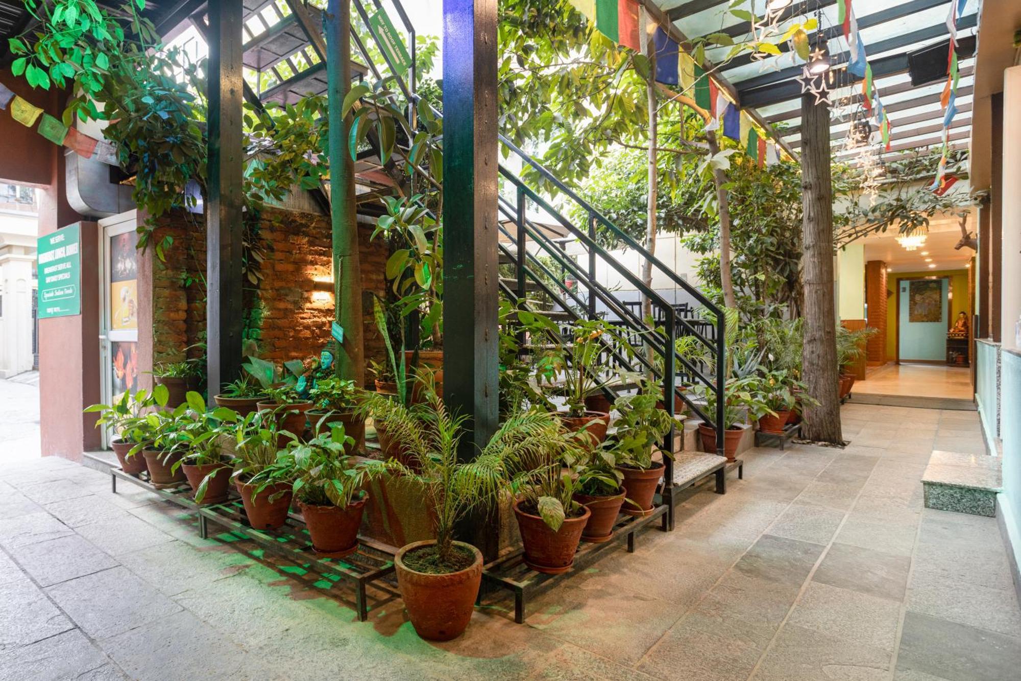 Oasis Kathmandu Hotel Exterior foto
